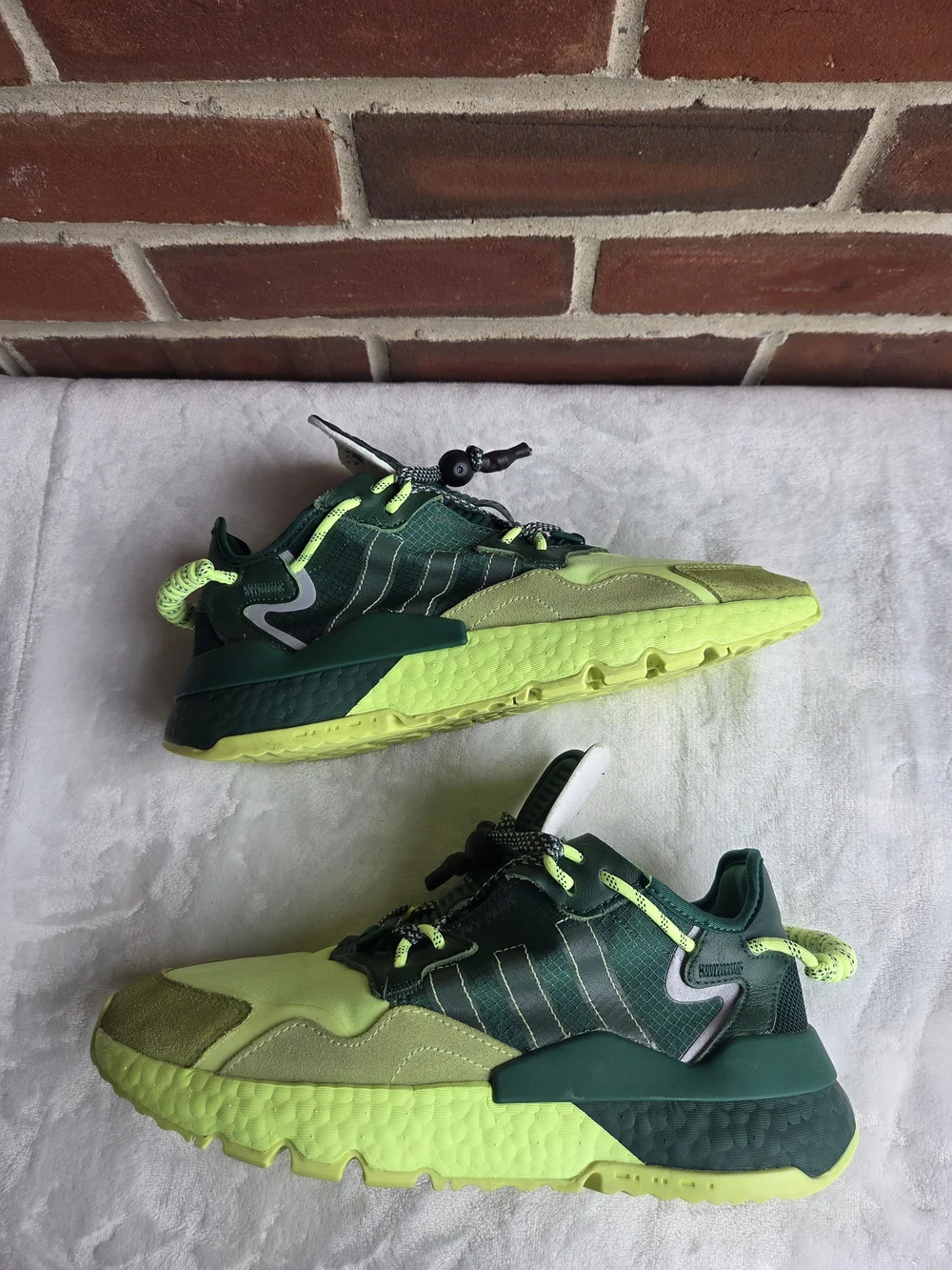 Adidas x IVY PARK Nite Jogger Green Volt Boost Sneakers Men's 8.5 US